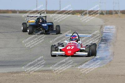 media/Nov-16-2024-CalClub SCCA (Sat) [[641f3b2761]]/Group 2/Race (Outside Grapevine)/